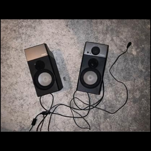 Edifier R19U 4W - Picture 1 of 1